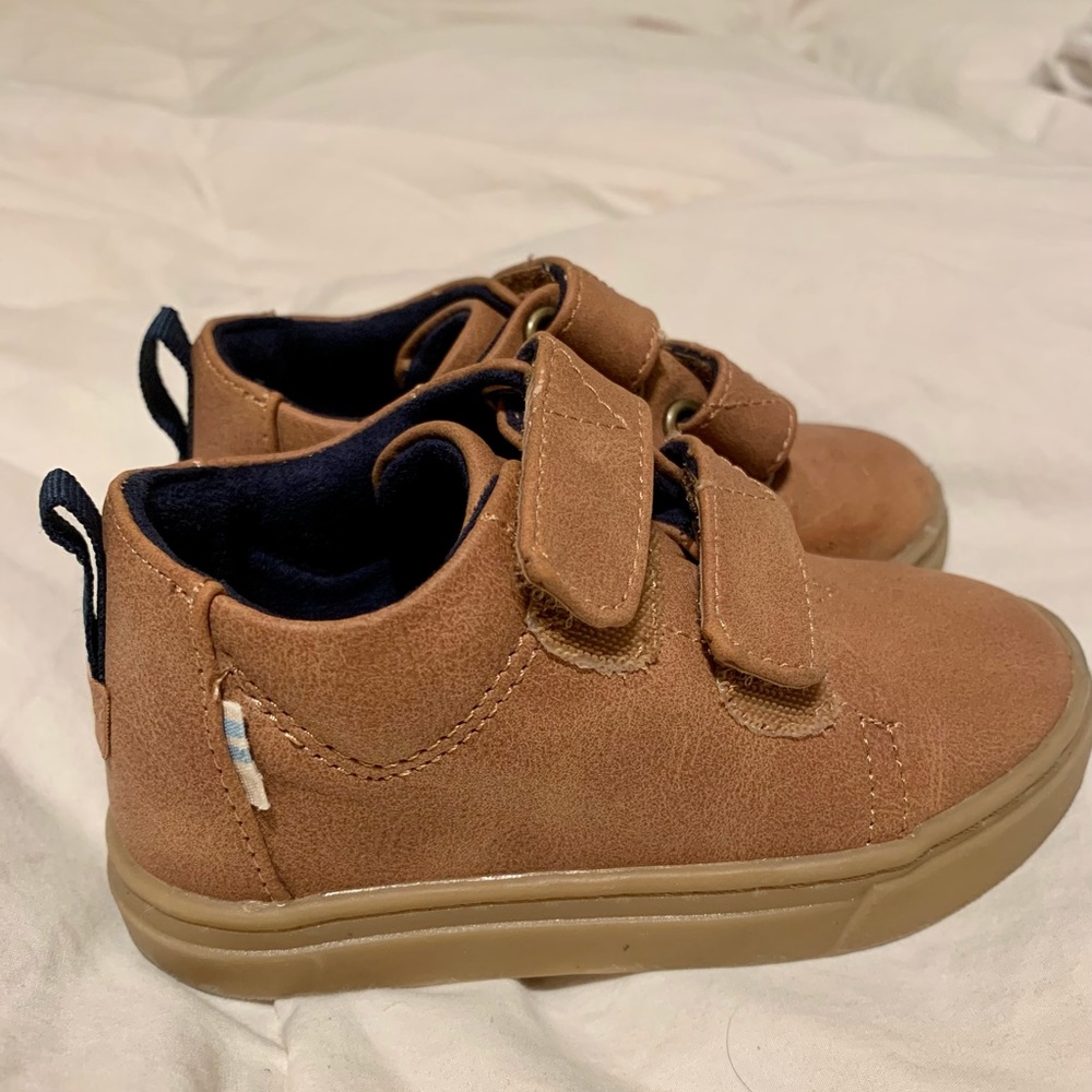 Toms kids Lenny mid sneaker size 7 toddler